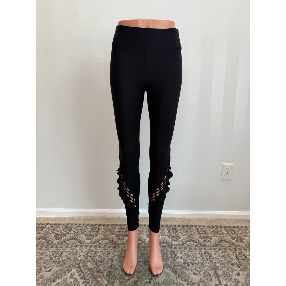Carbon38 Black Ruffle Lattice Leggings Sz M